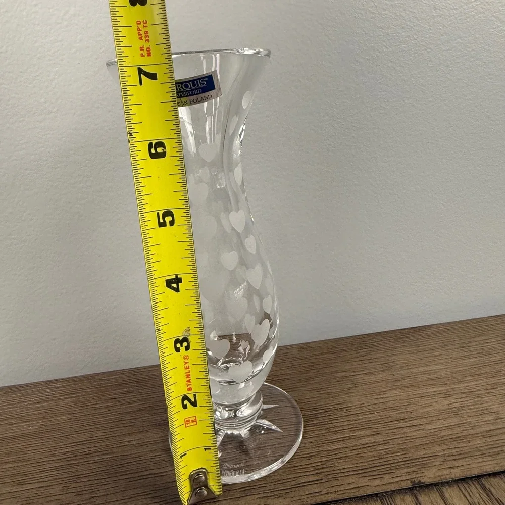 Marquis by Waterford Crystal Heart Bud Vase 7 Inch Frosted Hearts Poland Chip